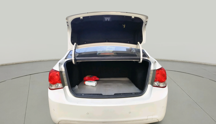 2011 Chevrolet Captiva LTZ AWD AT, Diesel, Automatic, 1,51,686 km, exterior