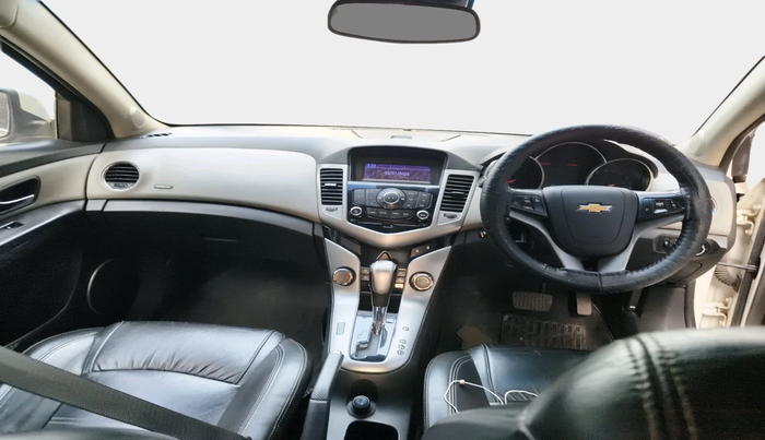 2011 Chevrolet Captiva LTZ AWD AT, Diesel, Automatic, 1,51,686 km, interior