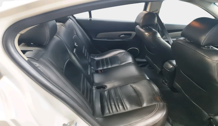 2011 Chevrolet Captiva LTZ AWD AT, Diesel, Automatic, 1,51,686 km, interior