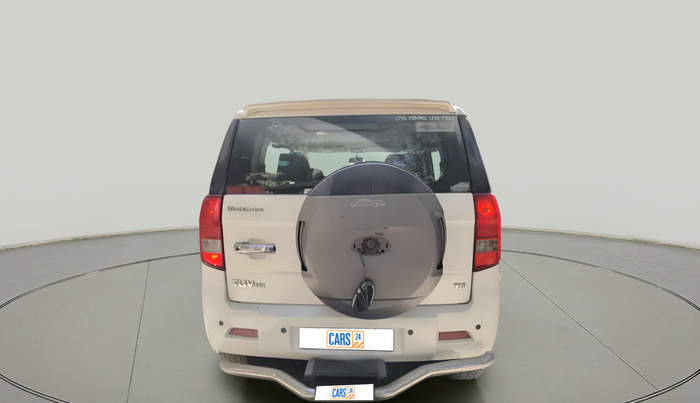 2017 Mahindra TUV300 T10, Diesel, Manual, 2,13,827 km, exterior