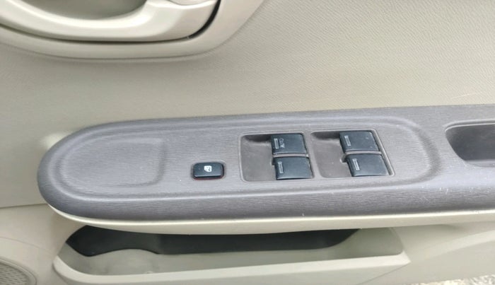 2012 Honda Brio S MT, Petrol, Manual, 43,548 km, interior