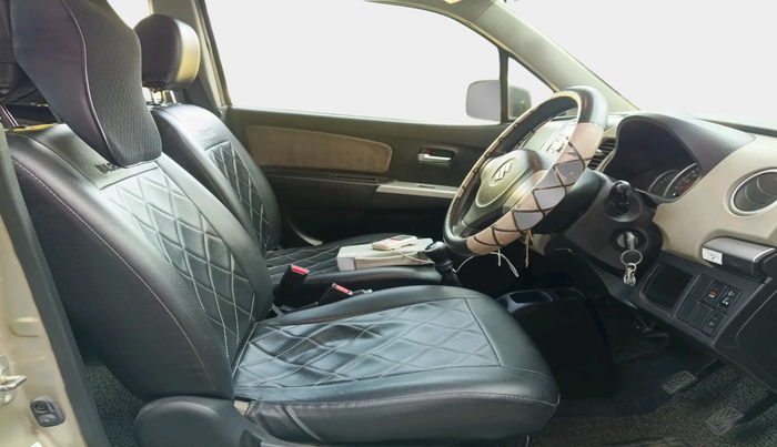 2016 Maruti Wagon R 1.0 VXI, Petrol, Manual, 60,663 km, interior