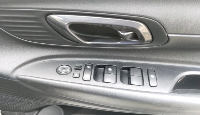 2021 Hyundai NEW I20 SPORTZ 1.2 MT, Petrol, Manual, 7,392 km, interior