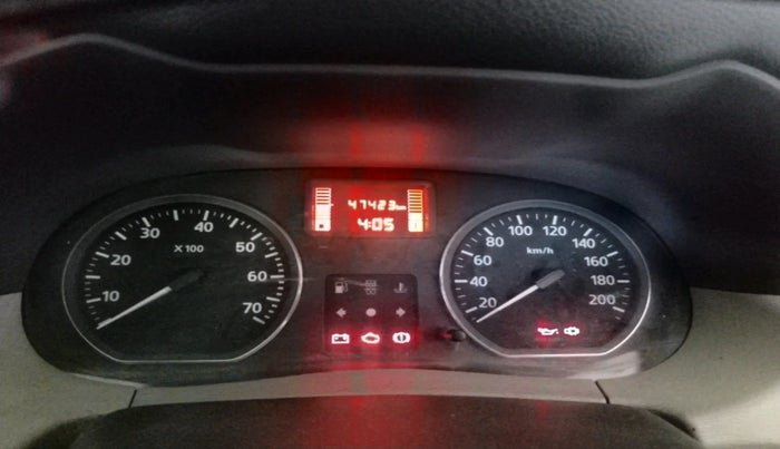 2013 Nissan Terrano XL (D), Diesel, Manual, 47,423 km, interior