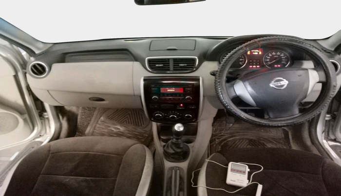 2013 Nissan Terrano XL (D), Diesel, Manual, 47,423 km, interior