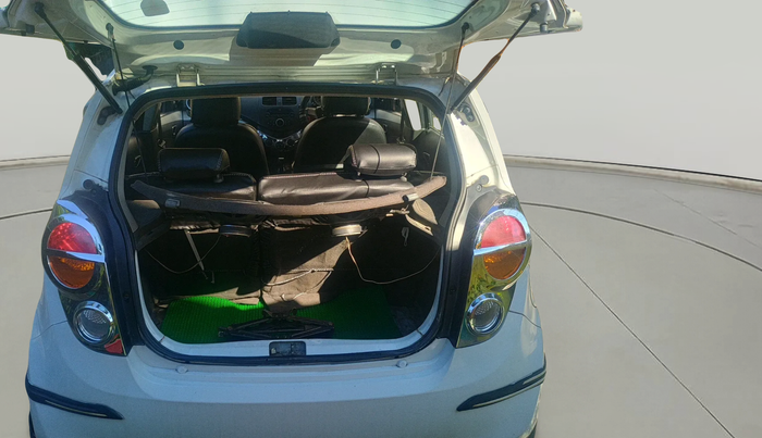 2013 Chevrolet Beat LT PETROL, Petrol, Manual, 50,995 km, exterior