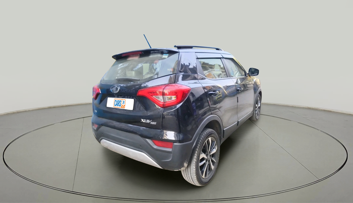 2021 Mahindra XUV300 W8 (O) 1.2 PETROL, Petrol, Manual, 9,727 km, exterior