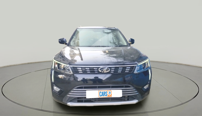 2021 Mahindra XUV300 W8 (O) 1.2 PETROL, Petrol, Manual, 9,727 km, exterior