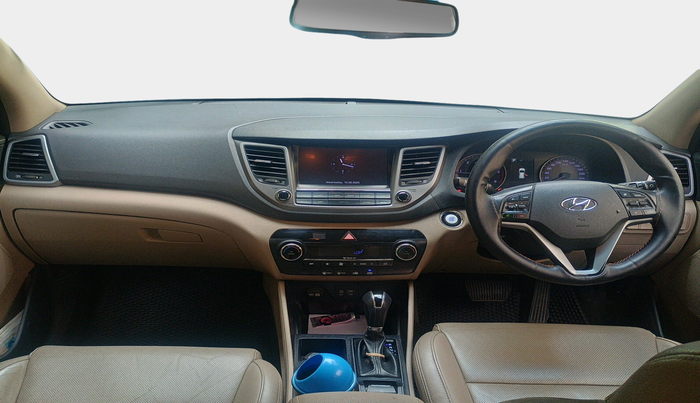 2016 Hyundai Tucson GLS 2WD AT PETROL, Diesel, Automatic, 80,898 km, interior
