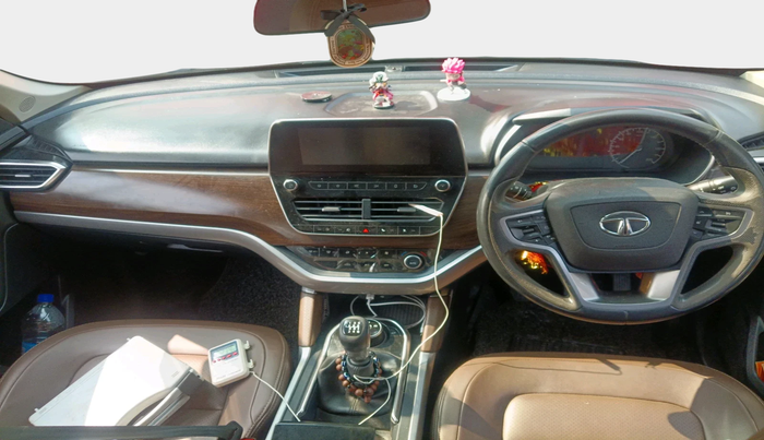 2020 Tata Harrier XZ 2.0L DUAL TONE, Diesel, Manual, 98,256 km, interior