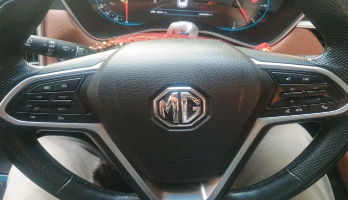 2021 MG HECTOR PLUS SHARP 1.5 PETROL TURBO HYBRID MT 6-STR, Petrol, Manual, 49,899 km, interior