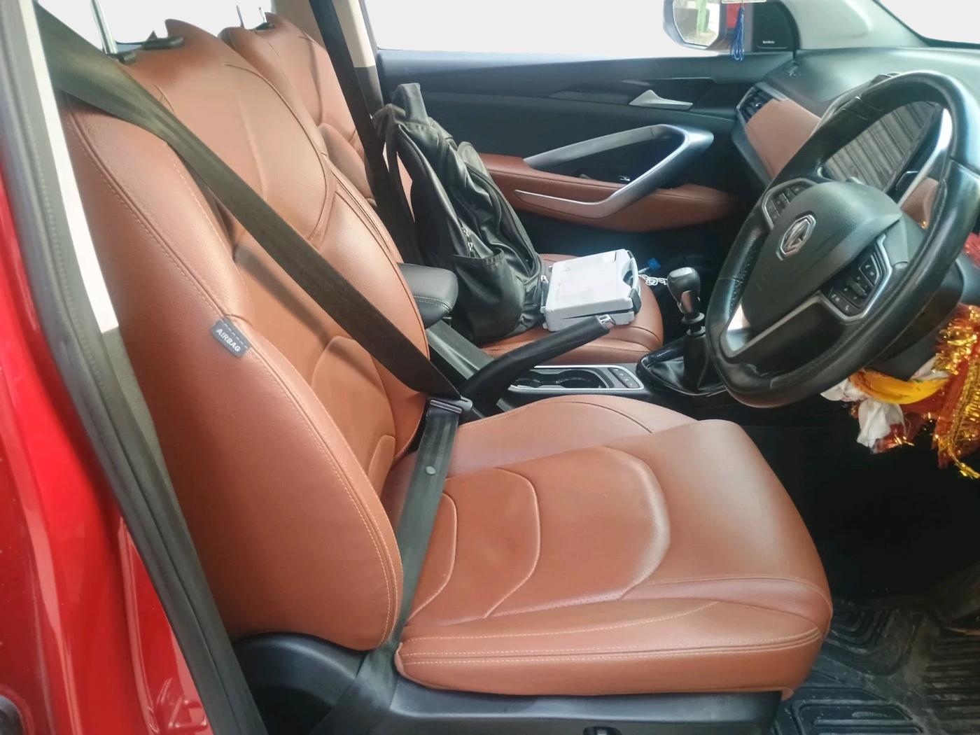 2021 MG HECTOR PLUS SHARP 1.5 PETROL TURBO HYBRID MT 6-STR, Petrol, Manual, 49,899 km, interior