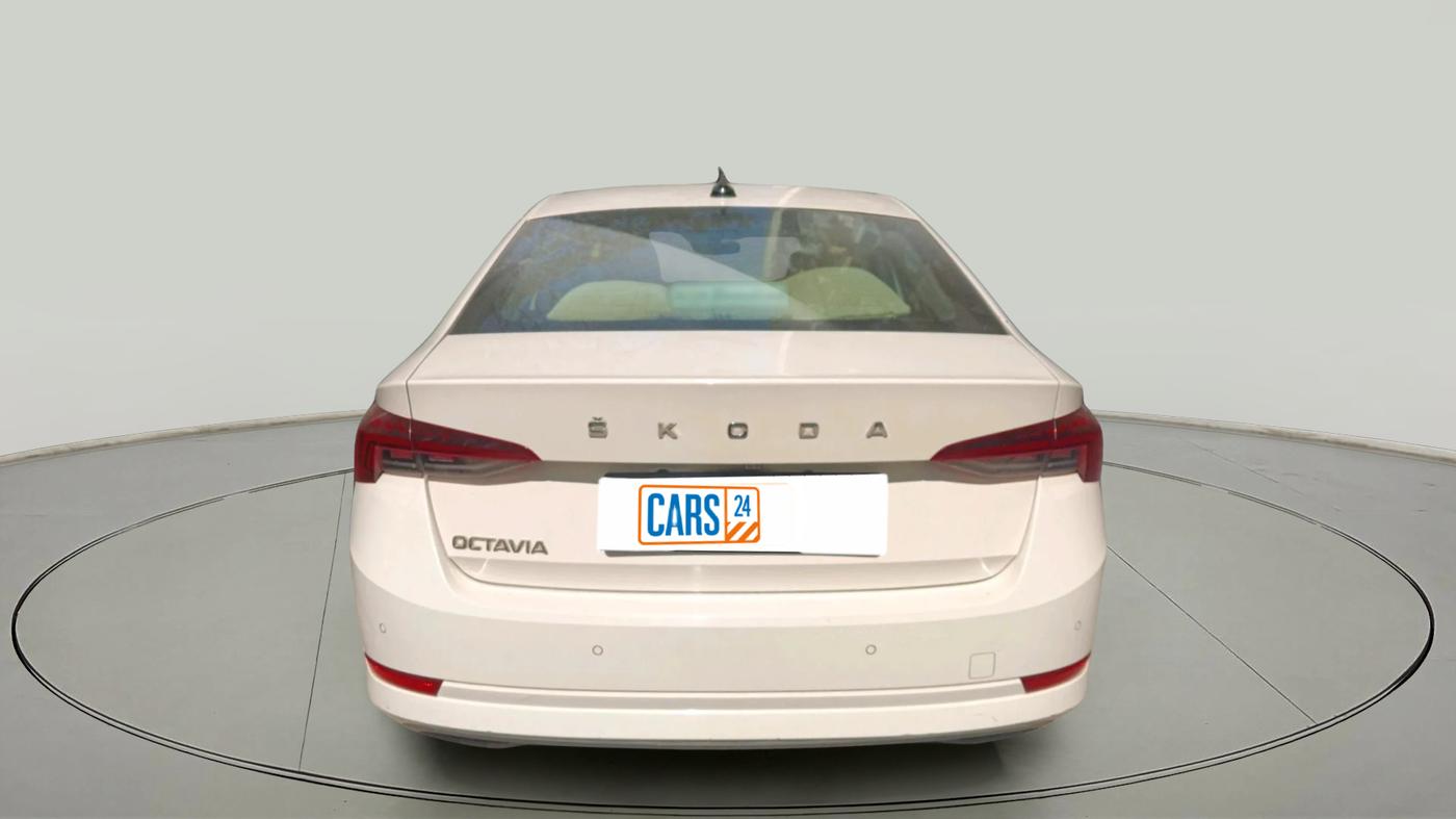 2021 Skoda Octavia L&K 2.0 AT, Petrol, Automatic, 33,861 km, exterior
