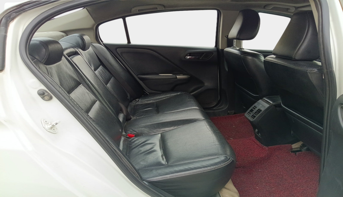 2016 Honda City 1.5L I-DTEC VX, Diesel, Manual, 1,59,572 km, interior