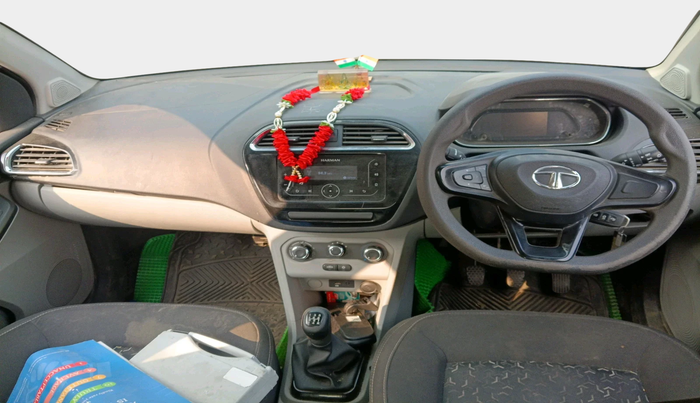 2022 Tata Tiago XT PETROL, Petrol, Manual, 31,031 km, interior