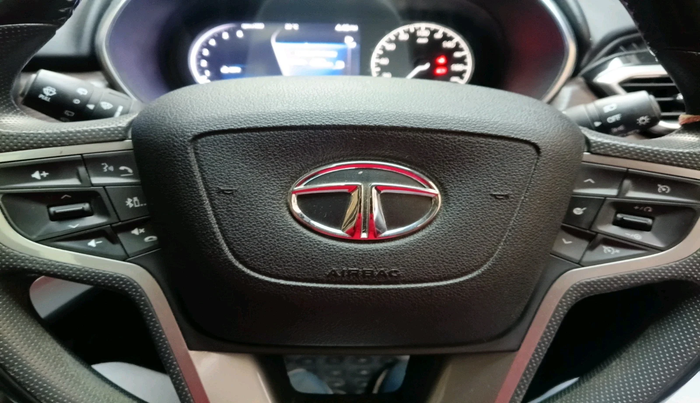 2022 Tata Harrier XZ PLUS 2.0L, Diesel, Manual, 23,118 km, interior