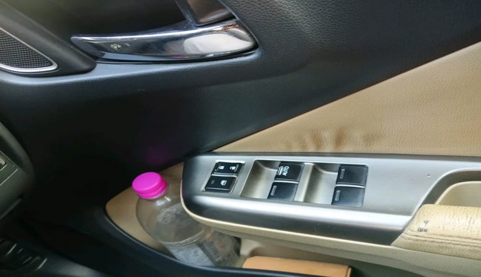 2017 Honda City 1.5L I-VTEC VX, Petrol, Manual, 99,712 km, interior