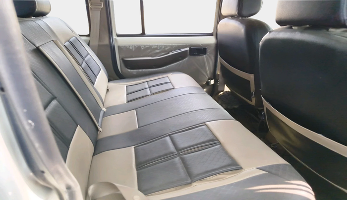 2021 Mahindra Bolero B6, Diesel, Manual, 89,587 km, interior