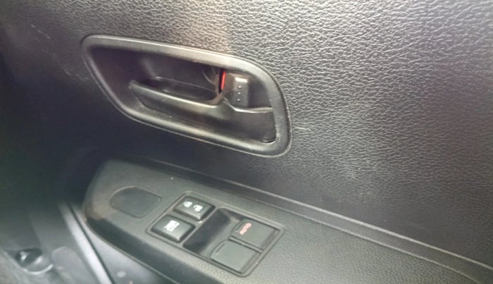 2021 Maruti IGNIS SIGMA 1.2, Petrol, Manual, 3,898 km, interior