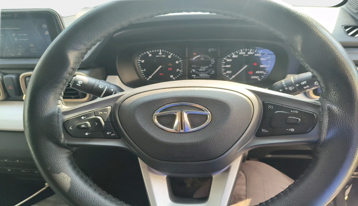 2022 Tata PUNCH ACCOMPLISHED MT, Petrol, Manual, 48,909 km, interior