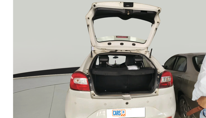 2017 Maruti Baleno DELTA PETROL 1.2, Petrol, Manual, 72,739 km, exterior