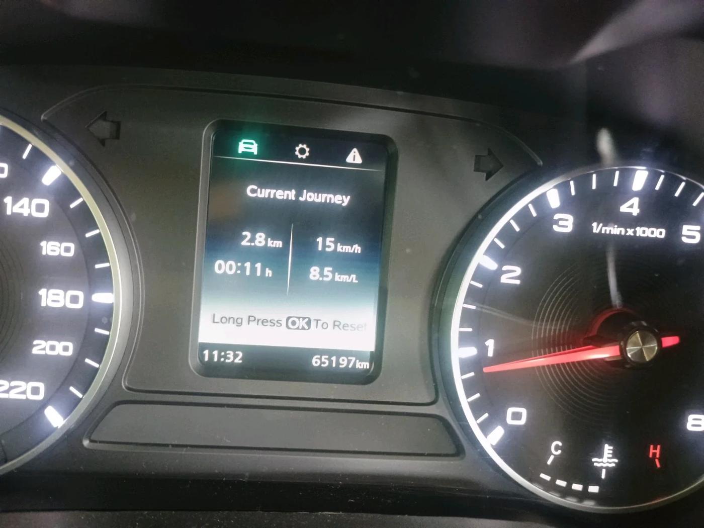 2022 MG ASTOR SUPER 1.5 MT, Petrol, Manual, 65,197 km, interior