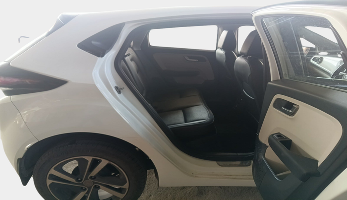 2022 Tata ALTROZ XZA PLUS, Petrol, Automatic, 41,485 km, interior