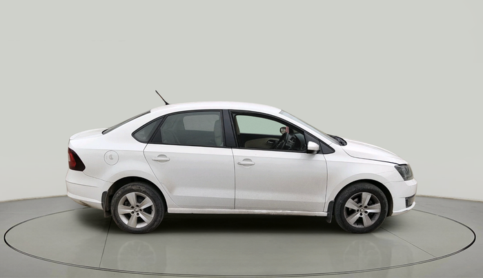 2017 Skoda Rapid STYLE 1.5 TDI AT, Diesel, Automatic, 2,60,090 km, exterior