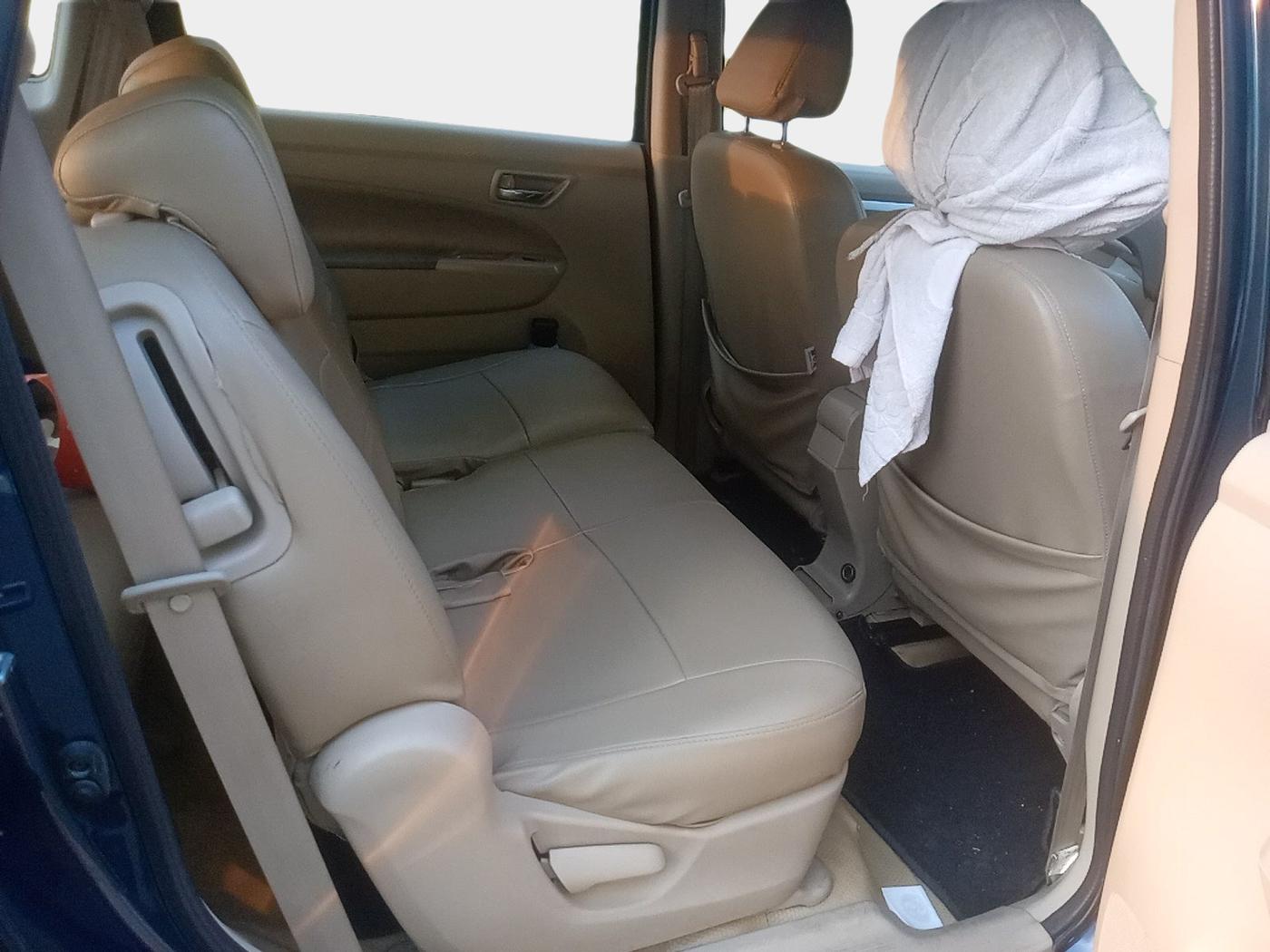 2017 Maruti Ertiga ZXI+, Petrol, Manual, 80,736 km, interior