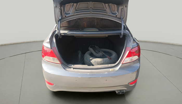 2012 Hyundai Verna FLUIDIC 1.6 CRDI SX, Diesel, Manual, 1,15,136 km, exterior