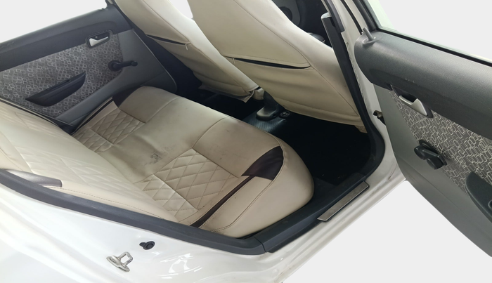 2018 Maruti Alto 800 LXI, Petrol, Manual, 1,40,583 km, interior