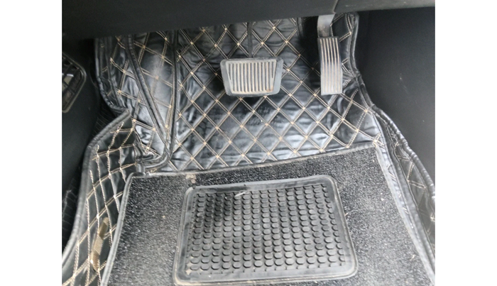 2022 Hyundai VENUE SX PLUS 1.0 TURBO DCT, Petrol, Automatic, 72,337 km, interior