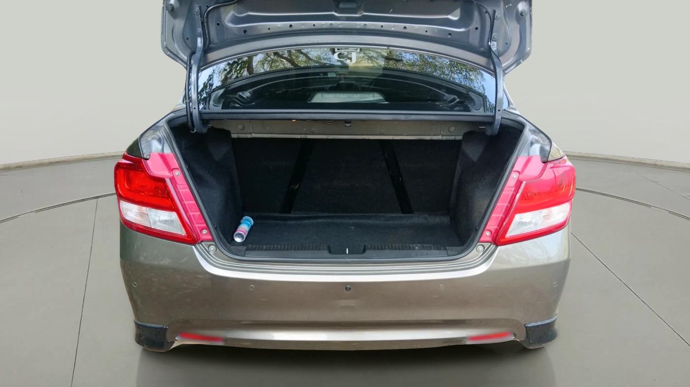 2021 Maruti Dzire VXI, Petrol, Manual, 1,03,331 km, exterior