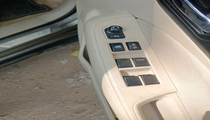 2021 Maruti Dzire VXI, Petrol, Manual, 1,03,331 km, interior