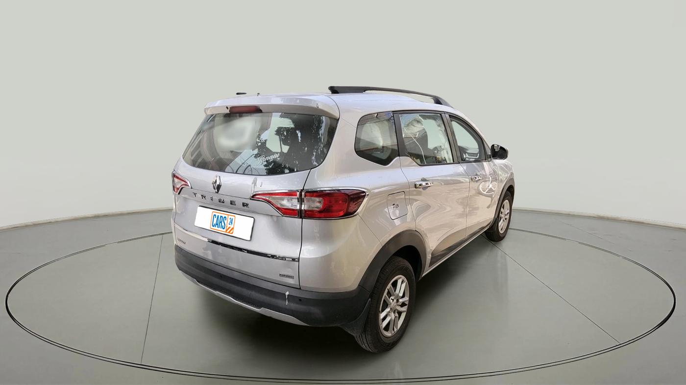 2021 Renault TRIBER RXT, Petrol, Manual, 34,222 km, exterior