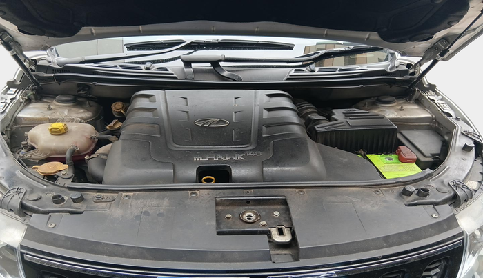 2017 Mahindra XUV500 W10, Diesel, Manual, 50,713 km, exterior