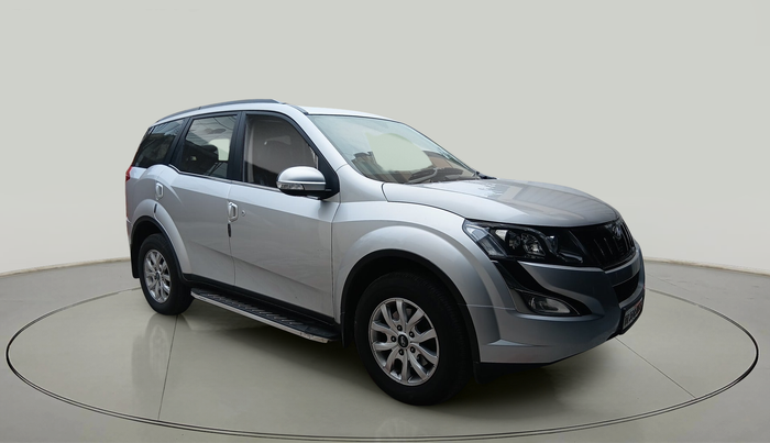 2017 Mahindra XUV500 W10, Diesel, Manual, 50,713 km, exterior