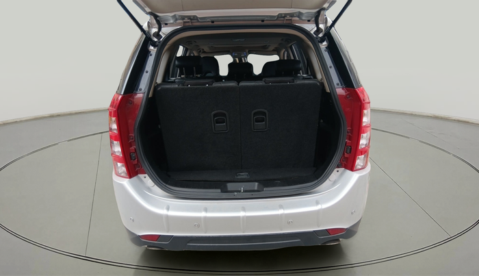 2017 Mahindra XUV500 W10, Diesel, Manual, 50,713 km, exterior