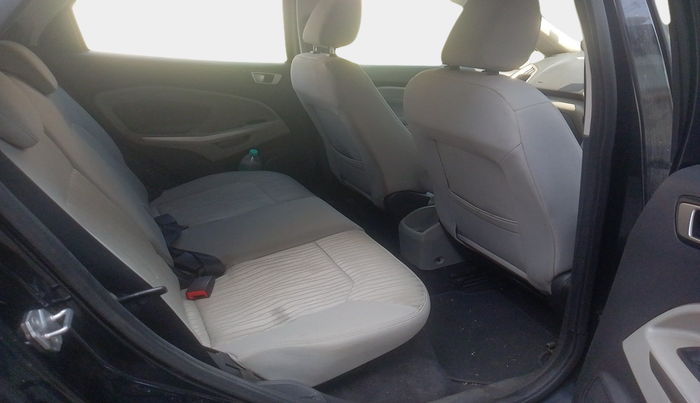 2013 Ford Ecosport TITANIUM 1.5L DIESEL, Diesel, Manual, 1,06,010 km, interior