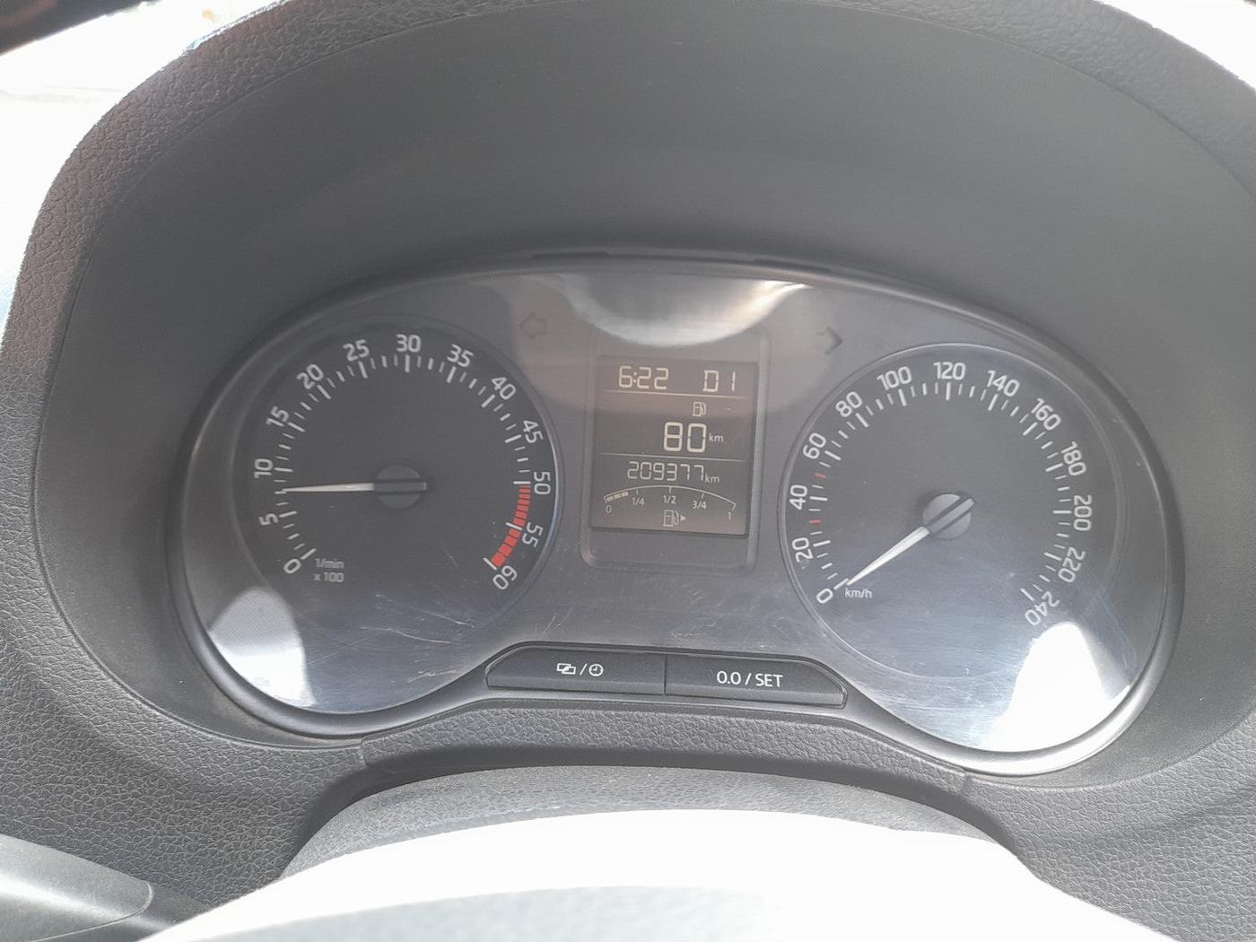 2017 Skoda Rapid STYLE 1.5 TDI AT, Diesel, Automatic, 2,09,377 km, interior