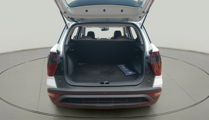 2022 Hyundai Creta E 1.5 PETROL, Petrol, Manual, 17,187 km, exterior