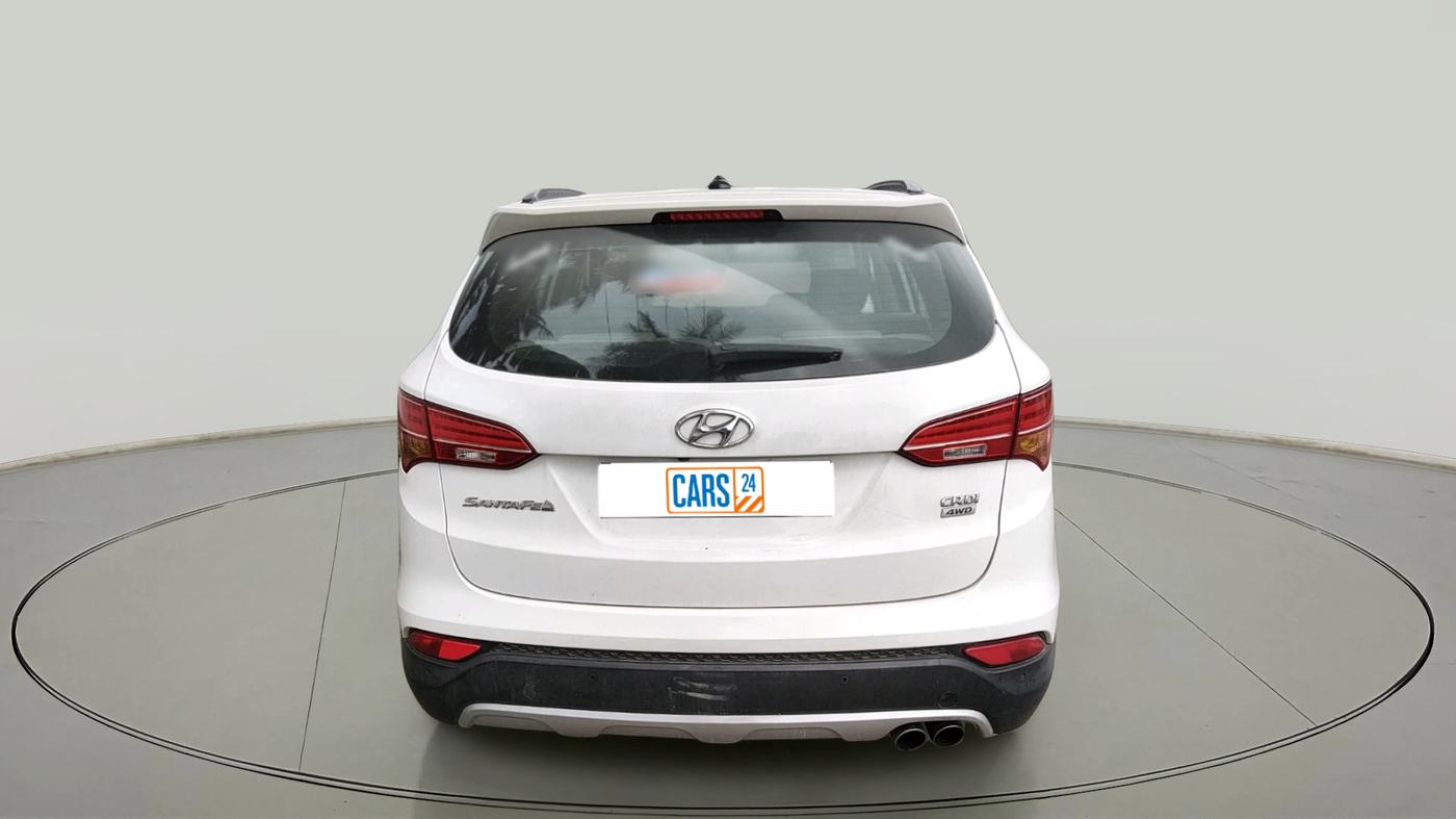 2015 Hyundai Santa Fe 4 WD AT, Diesel, Automatic, 2,07,244 km, exterior