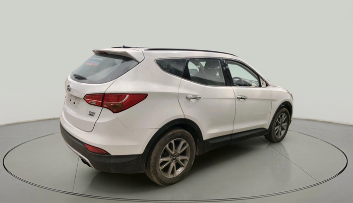 2015 Hyundai Santa Fe 4 WD AT, Diesel, Automatic, 2,07,244 km, exterior