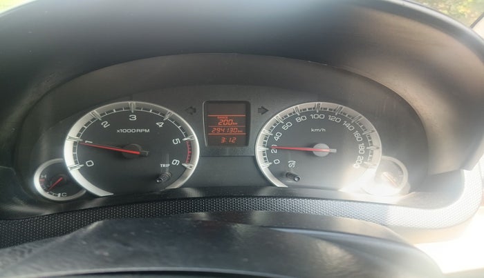 2013 Maruti Swift Dzire VDI, Diesel, Manual, 2,94,129 km, interior
