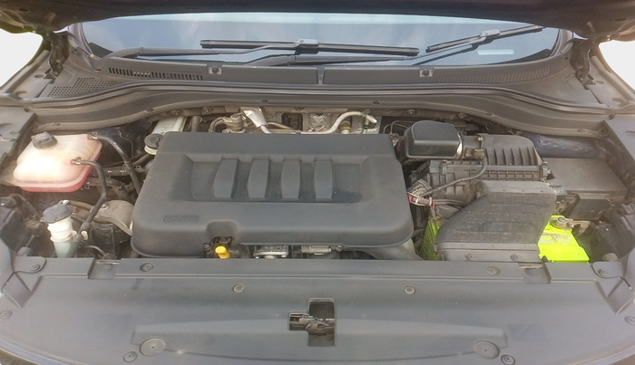 2022 Mahindra XUV700 AX 7 D AT 7 STR, Diesel, Automatic, 93,000 km, exterior