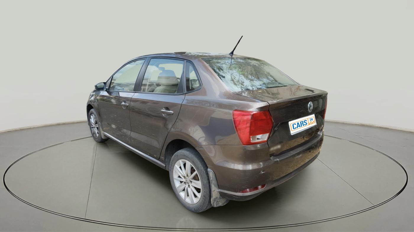 2016 Volkswagen Ameo HIGHLINE1.5L, Diesel, Manual, 1,38,199 km, exterior