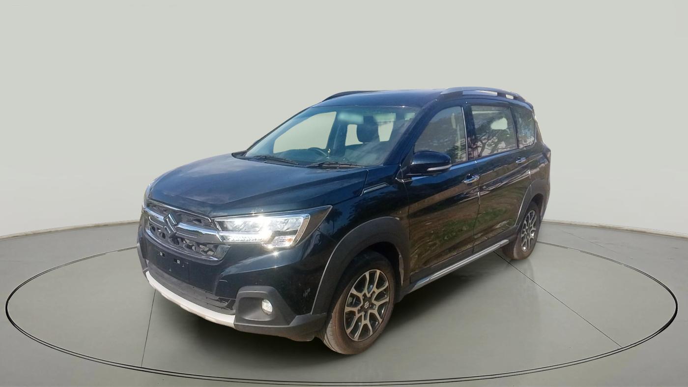 2024 Maruti XL6 ALPHA PLUS MT, Petrol, Manual, 6,840 km, exterior