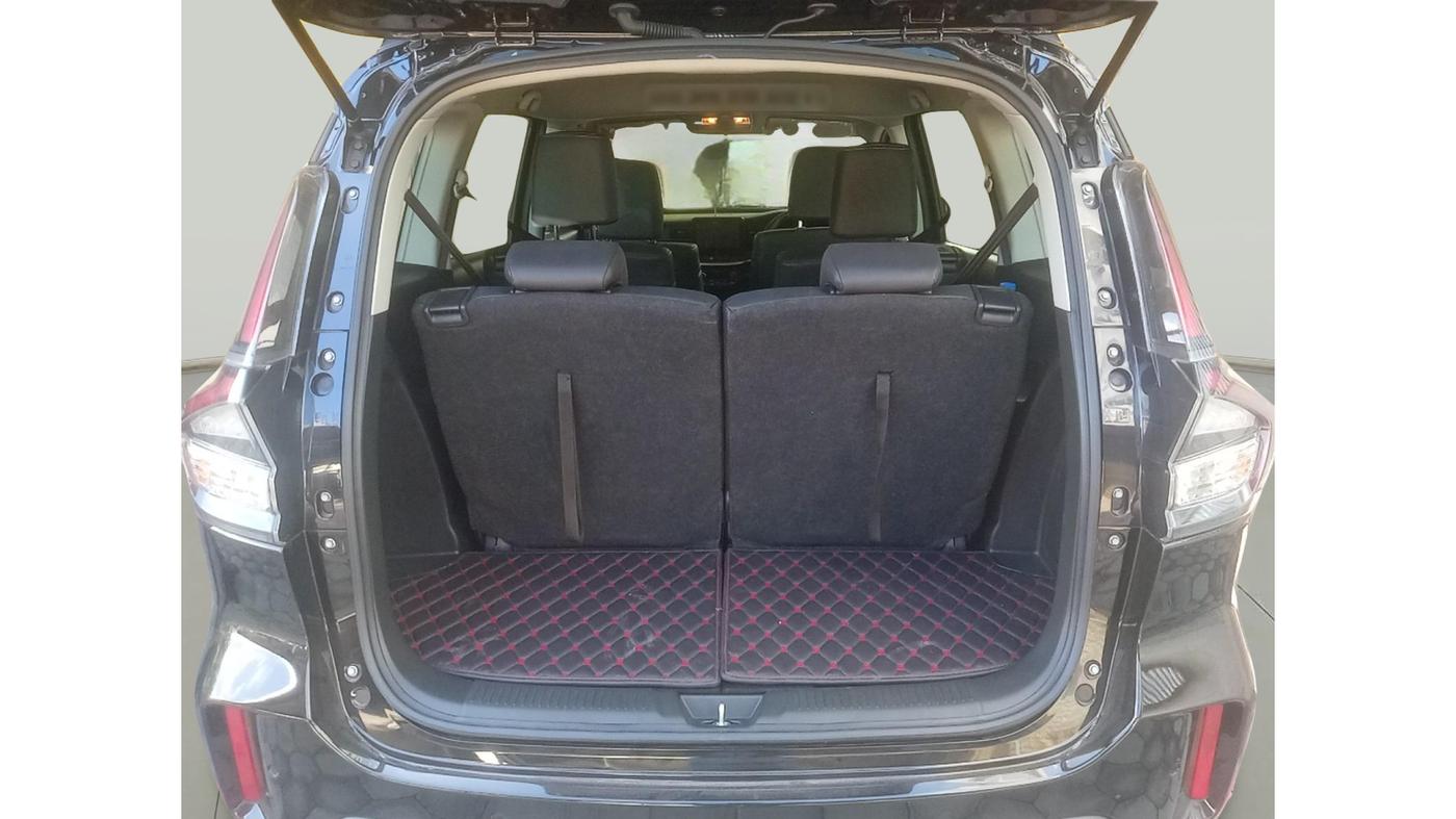 2024 Maruti XL6 ALPHA PLUS MT, Petrol, Manual, 6,840 km, exterior