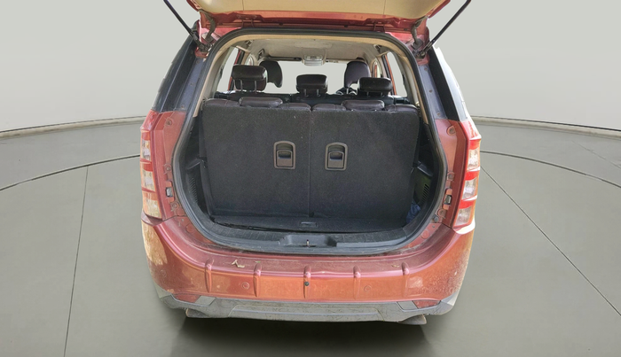 2011 Mahindra XUV500 W8, Diesel, Manual, 95,576 km, exterior