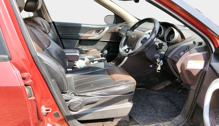 2011 Mahindra XUV500 W8, Diesel, Manual, 95,576 km, interior
